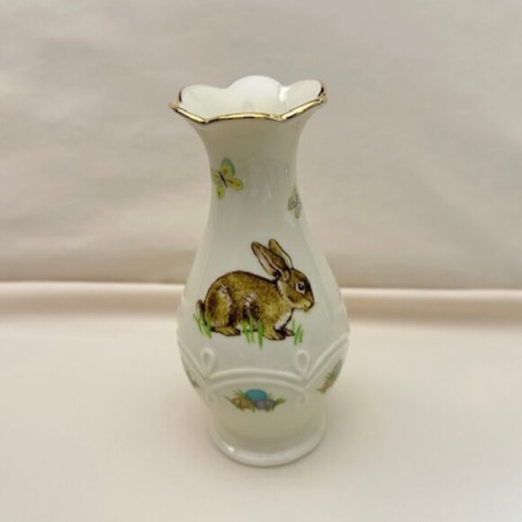 Lenox Easter Vase - Picture 1 of 10